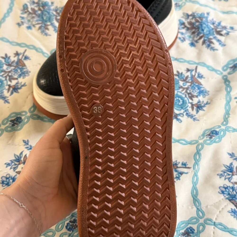 Black Platform Sneaker Slip-on - Picture 3 of 5
